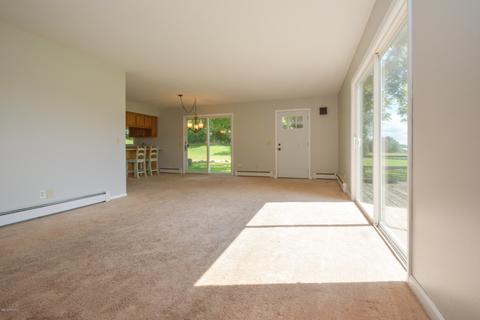 962 Weaver Rd, Bronson, MI 49028 photo 6