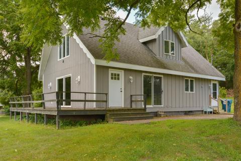 962 Weaver Rd, Bronson, MI 49028 photo 2