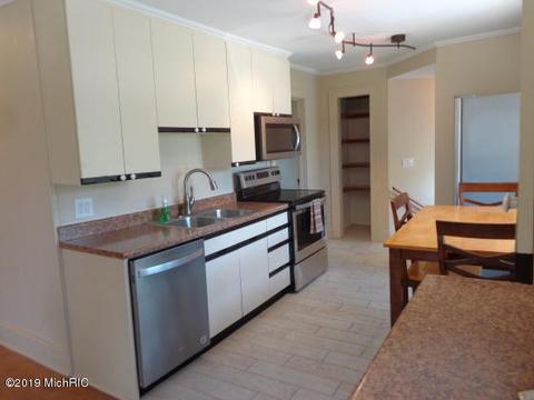 3711 Walnut St, Buchanan, MI 49107 photo 12