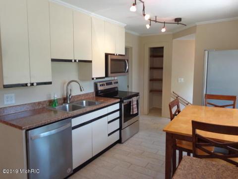 3711 Walnut St, Buchanan, MI 49107 photo 13