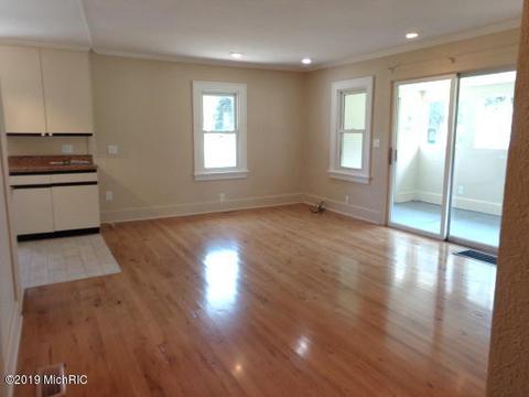 3711 Walnut St, Buchanan, MI 49107 photo 7