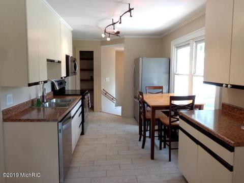 3711 Walnut St, Buchanan, MI 49107 photo 11