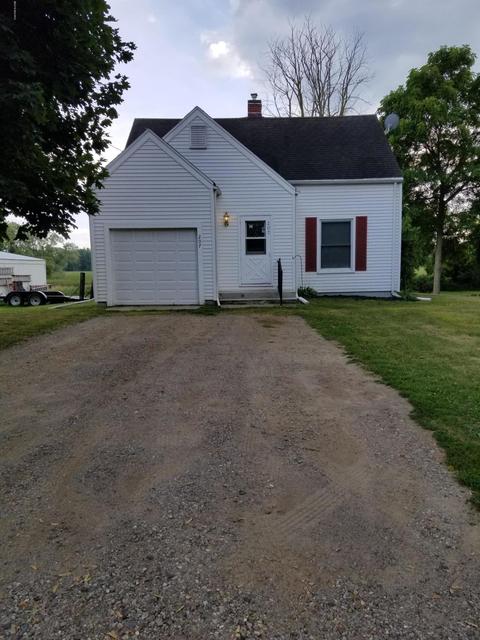 207 W Clark St, Jackson, MI 49203 photo 3