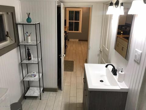 315 Spring St, Lowell, MI 49331 photo 6