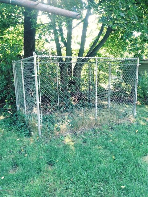 315 Spring St, Lowell, MI 49331 photo 16