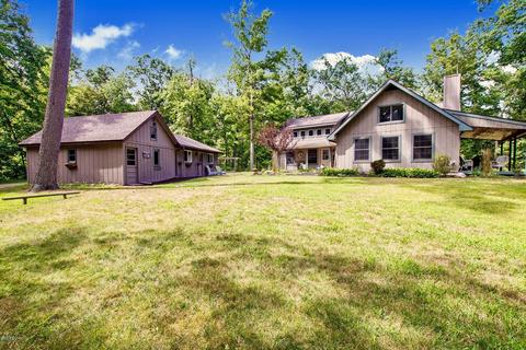 7271 Rolling Road Rd, Newaygo, MI 49337 photo 2