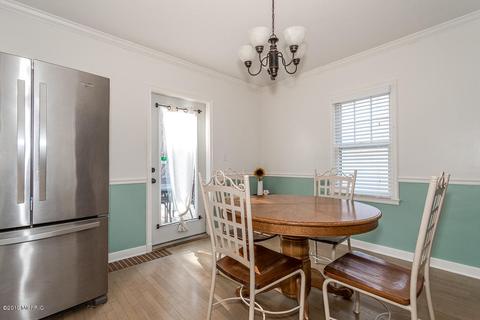 217 Exchange St, Marshall, MI 49068 photo 7