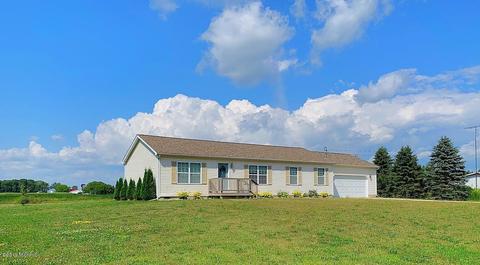 5845 E Baseline Rd, Mount Pleasant, MI 48858 photo 1