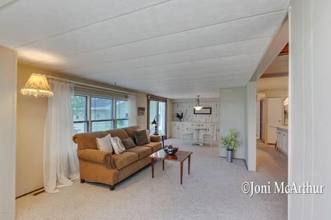 10319 Fisk Rd, Belding, MI 48809 photo 6