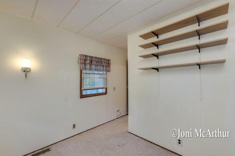 10319 Fisk Rd, Belding, MI 48809 photo 18