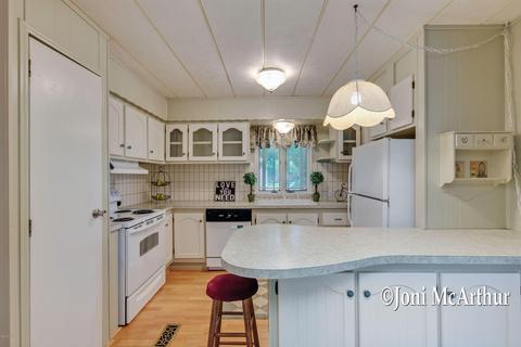 10319 Fisk Rd, Belding, MI 48809 photo 11