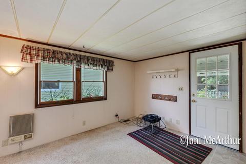 10319 Fisk Rd, Belding, MI 48809 photo 23