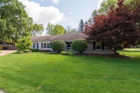 175 11th St, Plainwell, MI 49080 photo 4