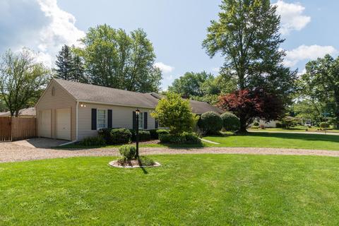 175 11th St, Plainwell, MI 49080 photo 3