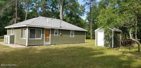 928 E 14 Mile Rd, Bitely, MI 49309 photo 1