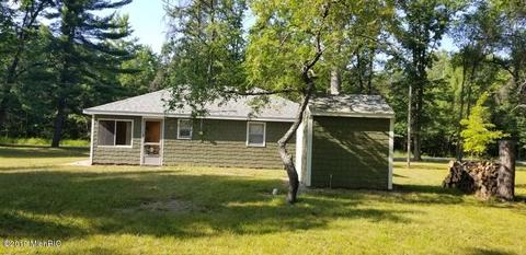 928 E 14 Mile Rd, Bitely, MI 49309 photo 16