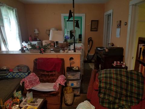 321 S Jefferson St, Marshall, MI 49068 photo 4