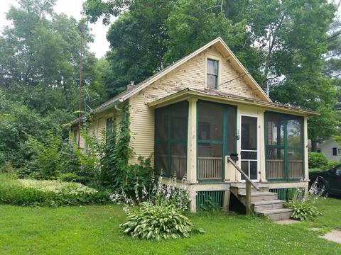 321 S Jefferson St, Marshall, MI 49068 photo 1