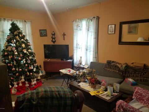 321 S Jefferson St, Marshall, MI 49068 photo 3