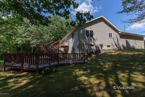 2904 140th Ave, Dorr, MI 49323 photo 8