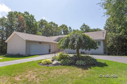 2904 140th Ave, Dorr, MI 49323 photo 2