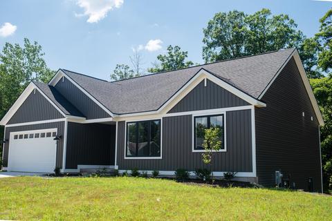 4028 Ronalds Rd, Dorr, MI 49323 photo 2