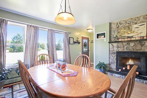 2085 N Poplar Ave, White Cloud, MI 49349 photo 7