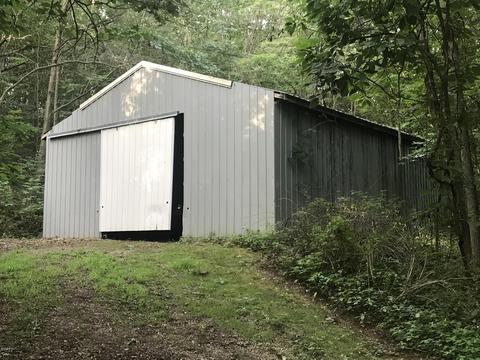8168 Wagar Rd, Lyons, MI 48851 photo 3