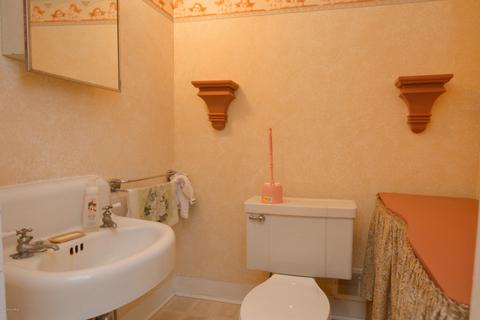 616 S Marshall Ave, Marshall, MI 49068 photo 18