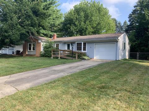 405 N Drive Dr E, Marshall, MI 49068 photo 1