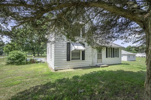 4126 30th St, Dorr, MI 49323 photo 2