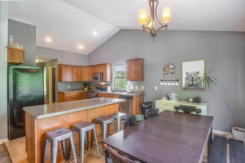 4044 Ronalds Rd, Dorr, MI 49323 photo 7