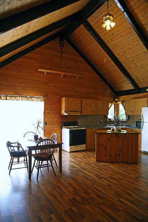 7180 N Walnut Ave, White Cloud, MI 49349 photo 11