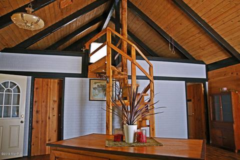 7180 N Walnut Ave, White Cloud, MI 49349 photo 8