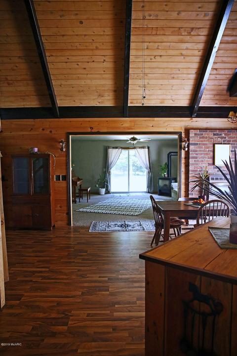 7180 N Walnut Ave, White Cloud, MI 49349 photo 7