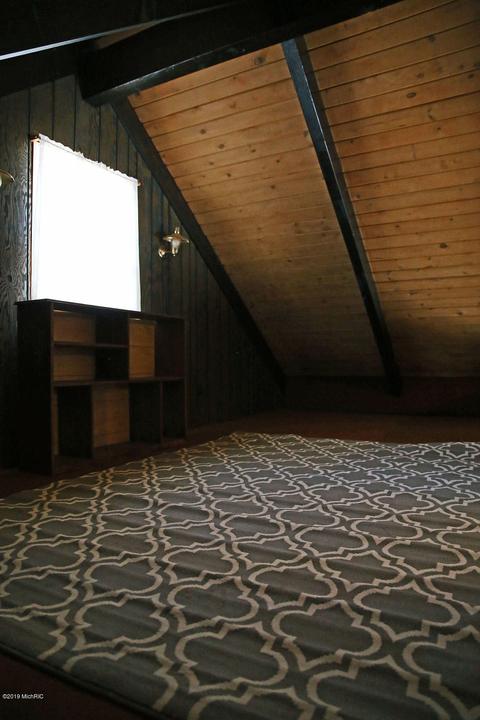 7180 N Walnut Ave, White Cloud, MI 49349 photo 27