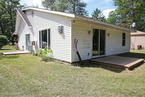 7180 N Walnut Ave, White Cloud, MI 49349 photo 39