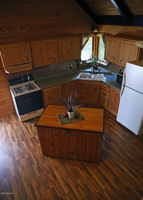 7180 N Walnut Ave, White Cloud, MI 49349 photo 22