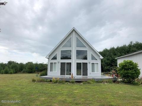 7465 N Johnson, Lakeview, MI 48850 photo 1