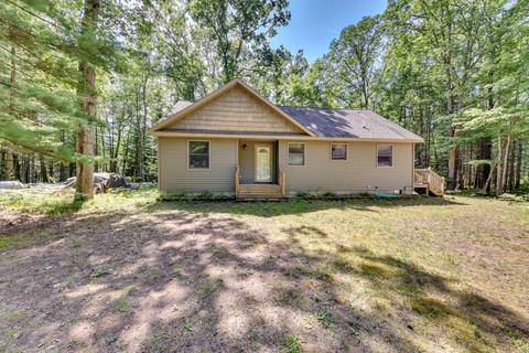 5305 E Marquette Trl, Chase, MI 49623 photo 9