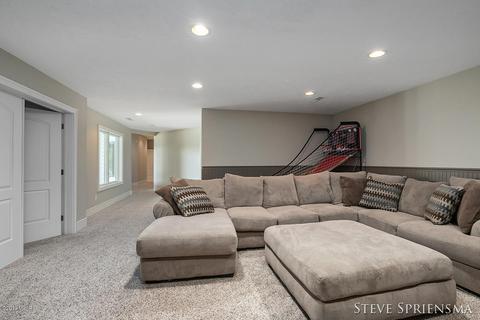 7409 Pine Bluff Dr, Spring Lake, MI 49456 photo 12