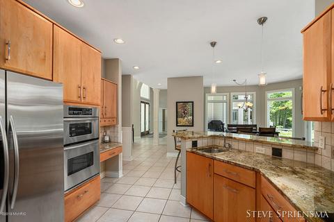 7409 Pine Bluff Dr, Spring Lake, MI 49456 photo 6
