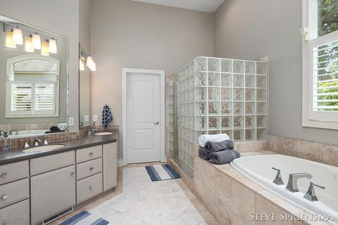 7409 Pine Bluff Dr, Spring Lake, MI 49456 photo 10
