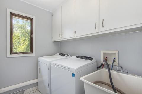 4880 Maple Ln, Hamilton, MI 49419 photo 18