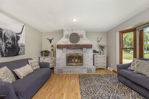 4880 Maple Ln, Hamilton, MI 49419 photo 8