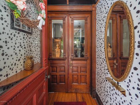 211 S Marshall Ave, Marshall, MI 49068 photo 5