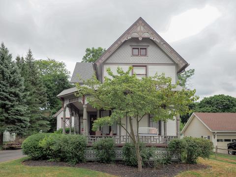 211 S Marshall Ave, Marshall, MI 49068 photo 3