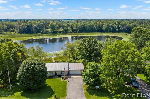5265 Belding Rd, Belding, MI 48809 photo 2