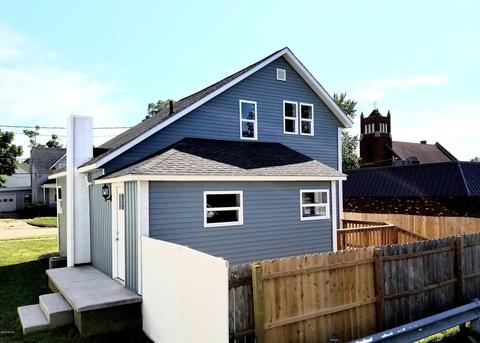 110 E Liberty St, Belding, MI 48809 photo 5