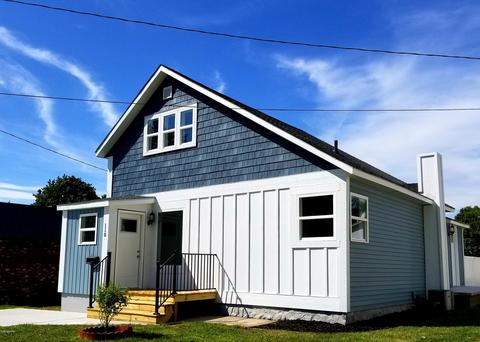 110 E Liberty St, Belding, MI 48809 photo 1